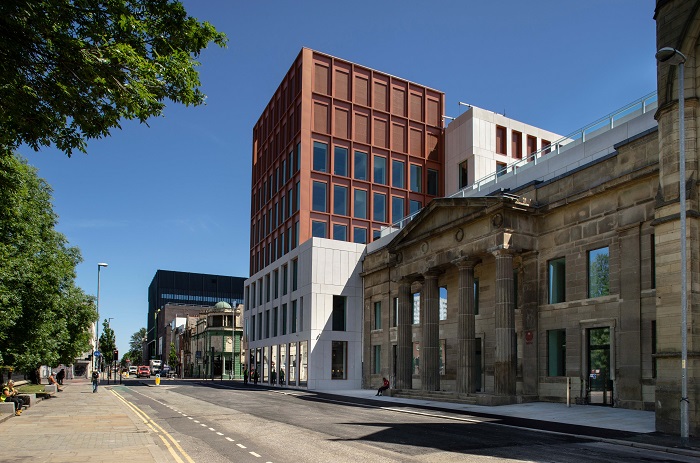 ABB smart building scheme boosts Manchester Metropolitan University 